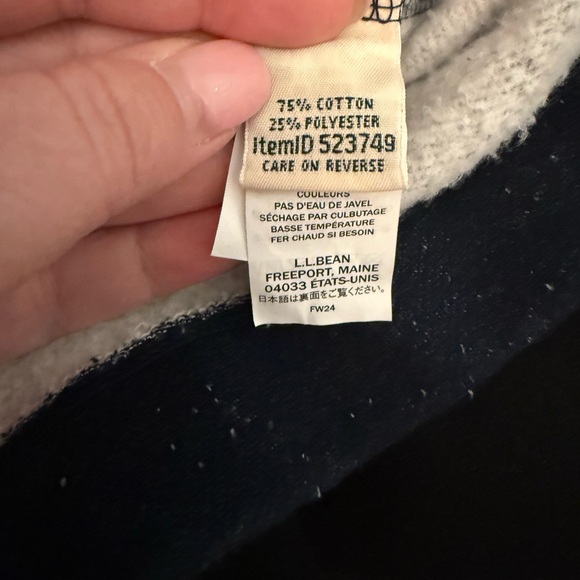 L.L. Bean Black Blazer with Pockets - Picture 5 of 5